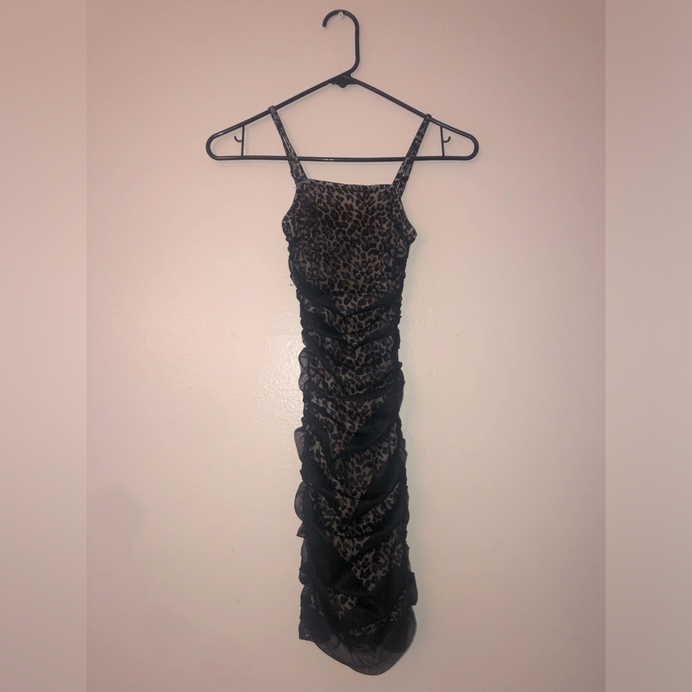 Nevena Rae S (fits like XXS-XS) Black Mesh Leopard Print Fitted Body Con dress
